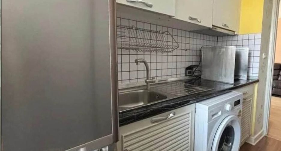 For rent 2 bedrooms condo in Sathon, Bangkok