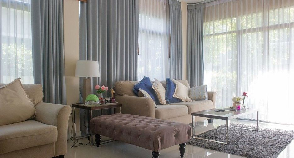 Casa en venta de 3 habitaciones en Lat Krabang, Bangkok