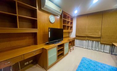 For rent 1 bed condo in Bang Rak, Bangkok