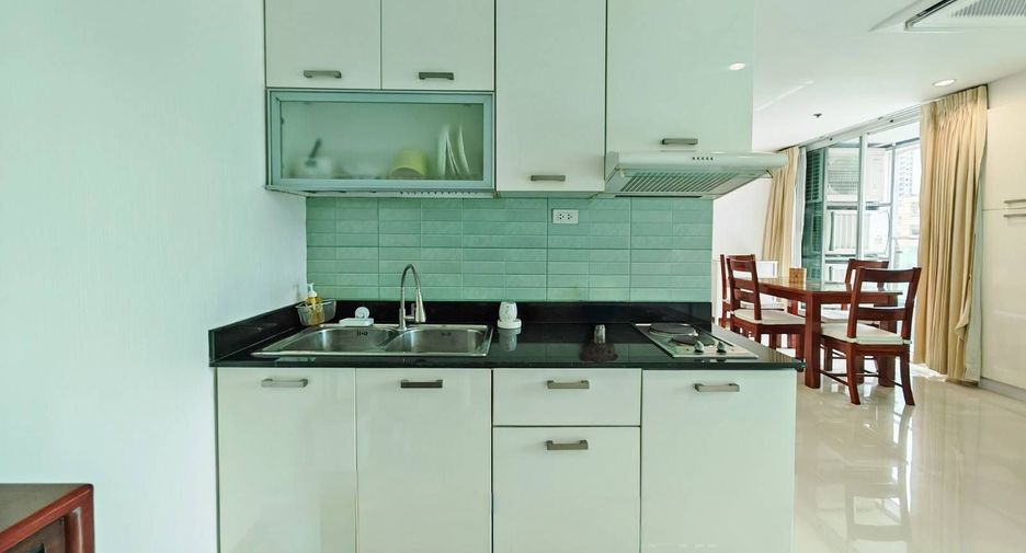 For rent 1 bed condo in Watthana, Bangkok