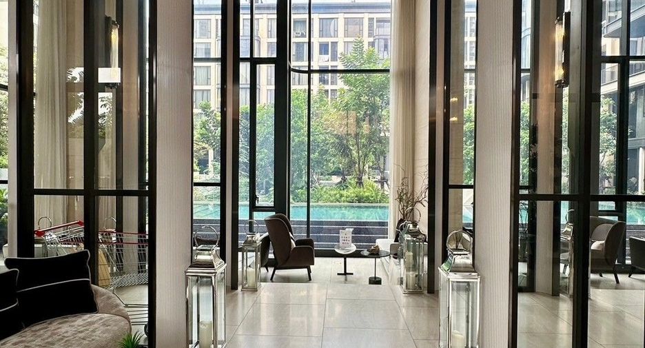À louer 1 chambre condo à Watthana, Bangkok