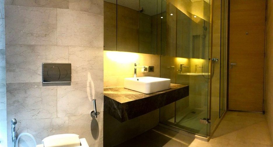 For sale 1 bed condo in Sathon, Bangkok