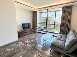 À vendre 1 chambre condo à Khlong Toei, Bangkok