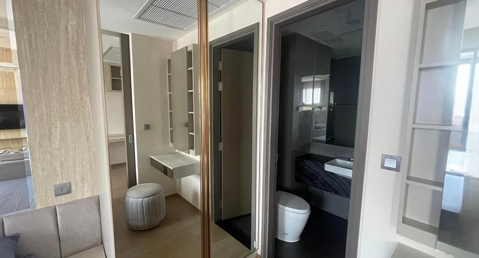 For sale and for rent 1 bed condo in Bang Rak, Bangkok