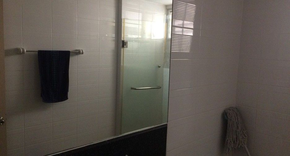 À vendre 2 chambres condo à Phasi Charoen, Bangkok