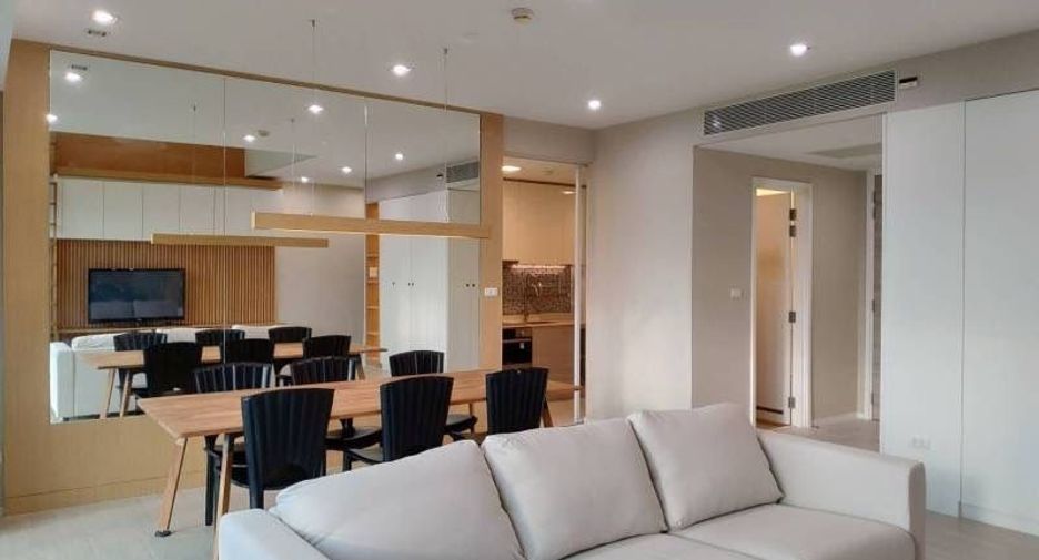 For rent 2 bedrooms condo in Watthana, Bangkok