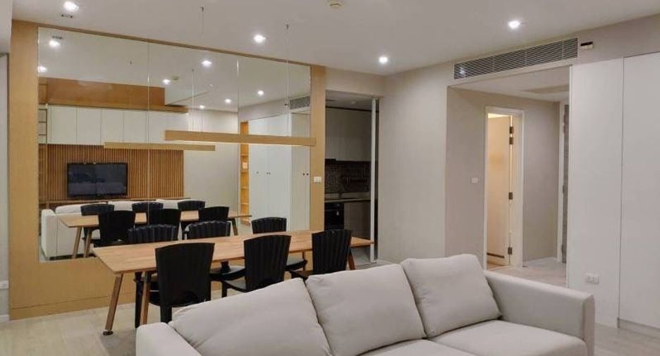 For rent 2 bedrooms condo in Watthana, Bangkok