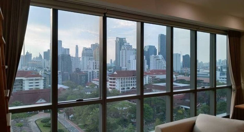 For rent 2 bedrooms condo in Watthana, Bangkok