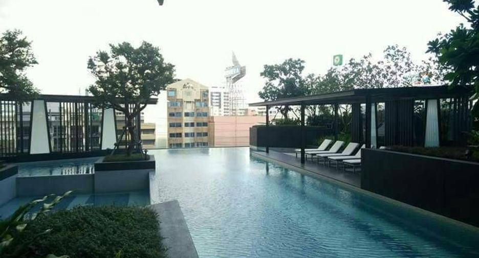 À vendre et à louer 2 chambres condo à Watthana, Bangkok