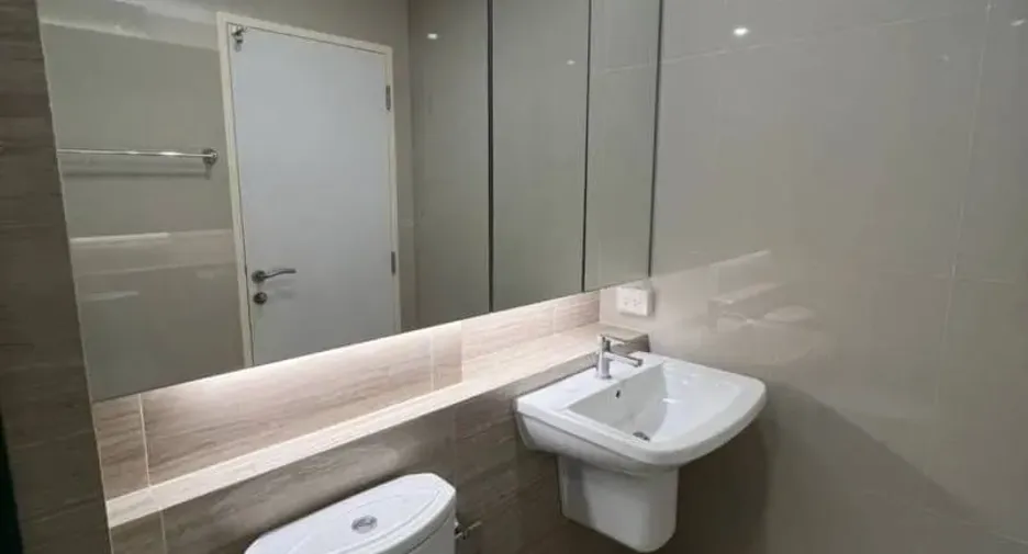 À louer 1 chambre condo à Mueang Samut Prakan, Samut Prakan