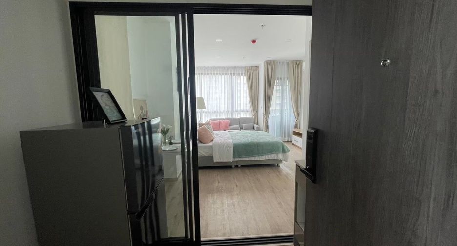 Wohnung zur Miete mit 1 Zimmer in Suan Luang, Bangkok