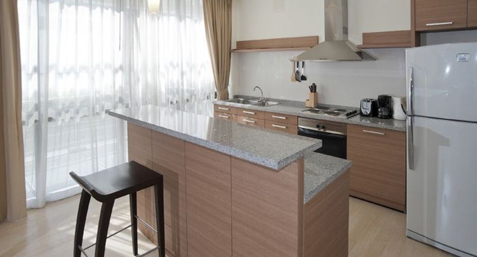 For rent 3 bedrooms apartment in Pathum Wan, Bangkok