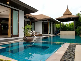 For rent 3 bedrooms villa in Mueang Phuket, Phuket