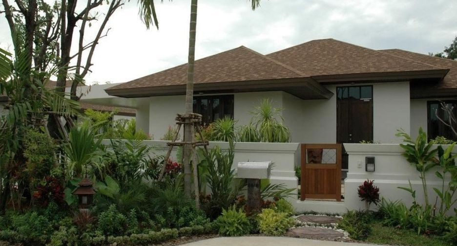 Villa en alquiler de 3 habitaciones en Mueang Phuket, Phuket