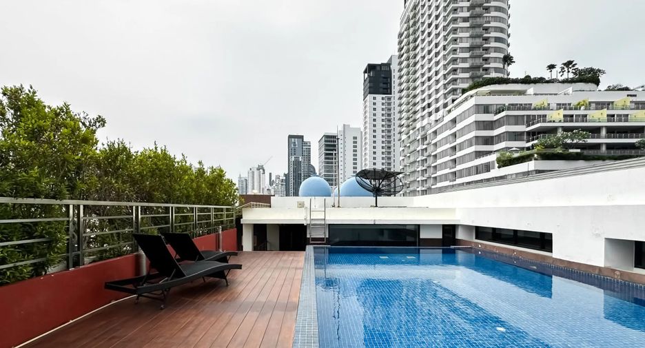 For rent 1 bed condo in Watthana, Bangkok