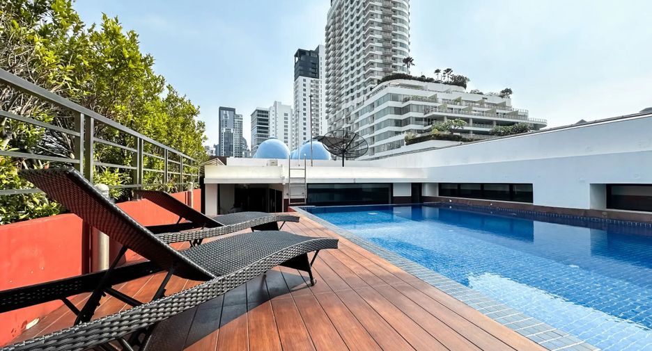 For rent 1 bed condo in Watthana, Bangkok