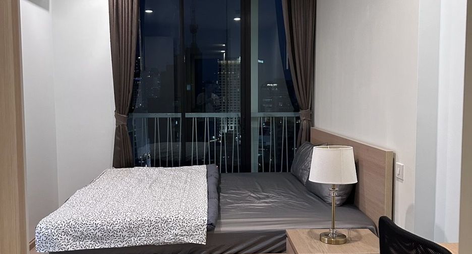 Condo en alquiler de 1 habitaciones en Watthana, Bangkok