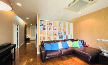 ขาย 3 ห้องนอน คอนโด ใน สาทร, กรุงเทพฯ