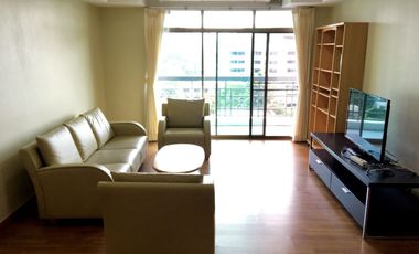 ให้เช่า 3 ห้องนอน คอนโด ใน วัฒนา, กรุงเทพฯ