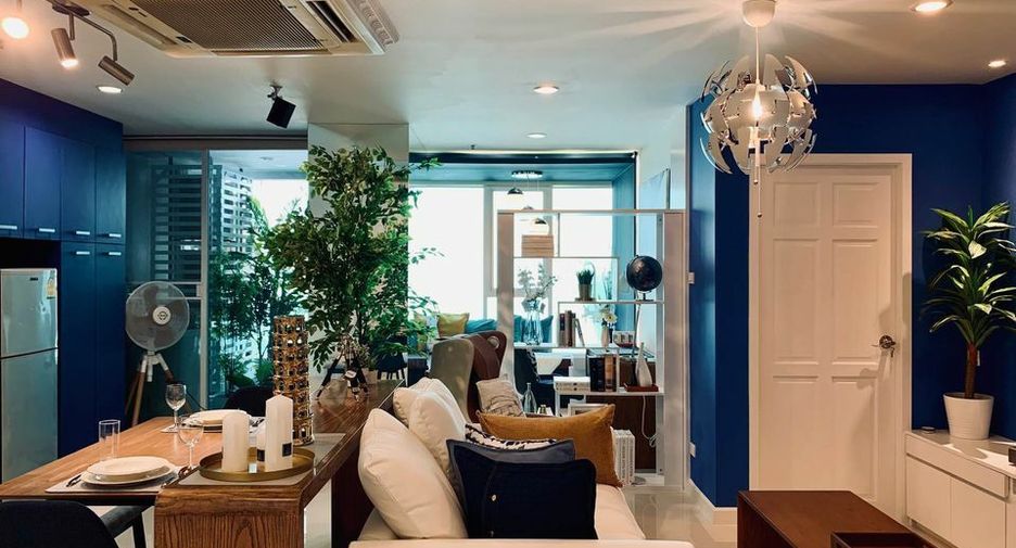 For sale and for rent 2 bedrooms condo in Watthana, Bangkok