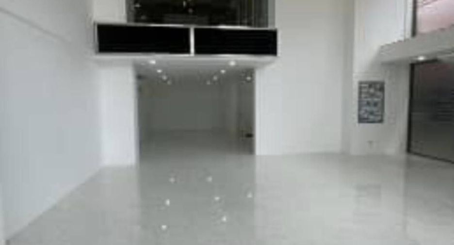 For sale and for rent office in Wang Thonglang, Bangkok