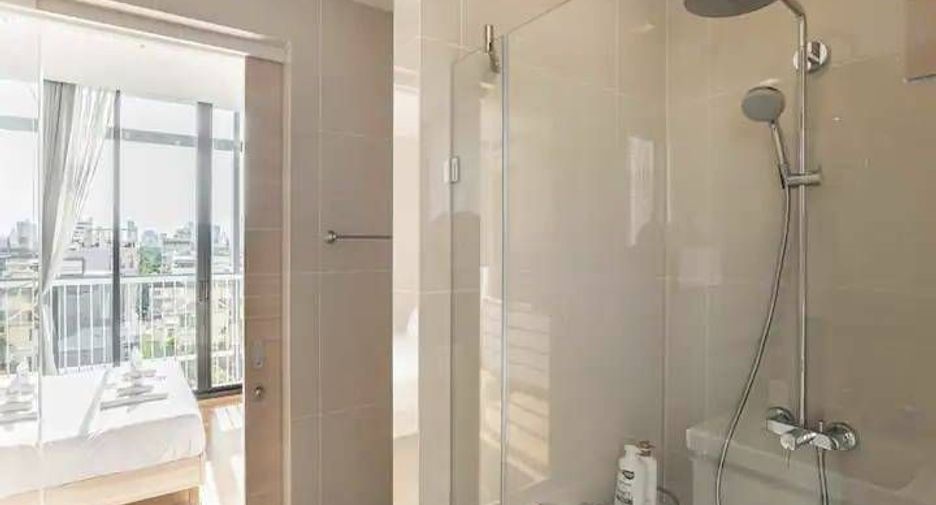 For sale and for rent 2 bedrooms condo in Khlong Toei, Bangkok
