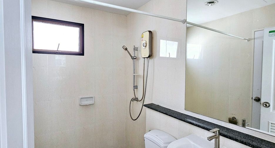 For sale 3 ベッドルーム house in Bang Sao Thong, Samut Prakan