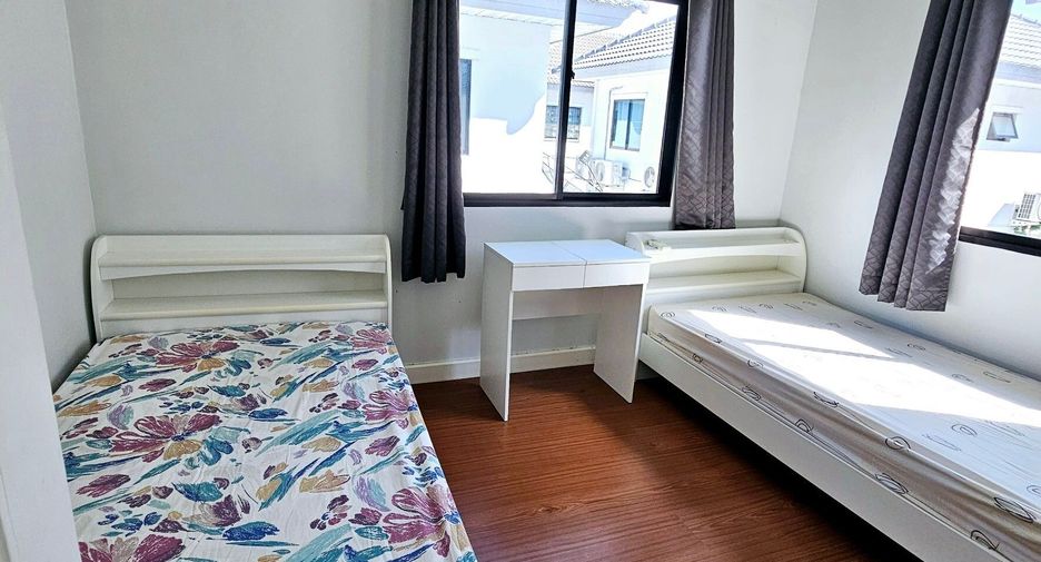 For sale 3 ベッドルーム house in Bang Sao Thong, Samut Prakan