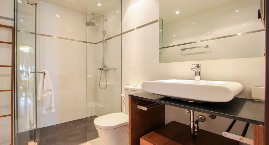 For rent 3 ベッドルーム condo in Phaya Thai, Bangkok