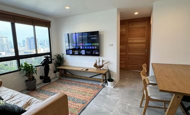 Condo en alquiler de 2 habitaciones en Suan Luang, Bangkok
