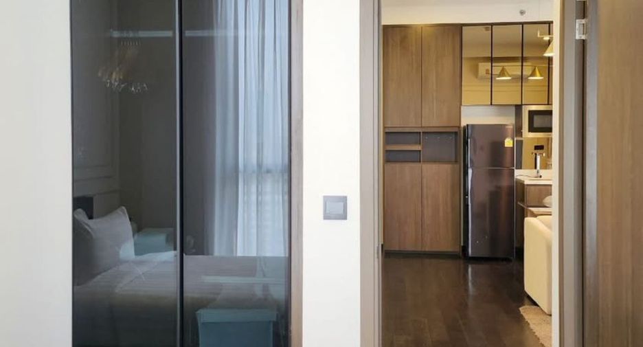 For rent 2 bedrooms condo in Watthana, Bangkok