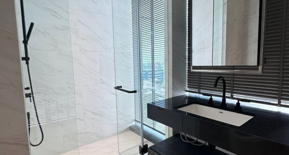 For rent 2 bedrooms condo in Sathon, Bangkok