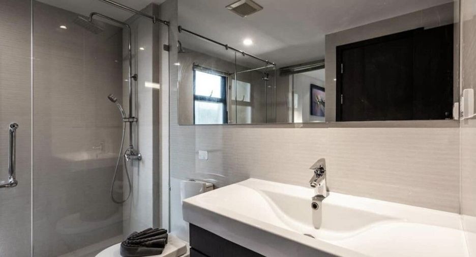 For rent 1 bed condo in Mueang Phuket, Phuket