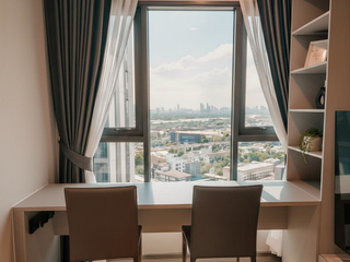 For rent スタジオ condo in Khlong Toei, Bangkok