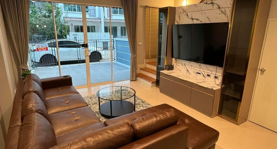 Haus zur Miete mit 3 Zimmer in Chom Thong, Bangkok