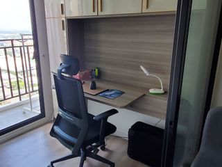 Condo en venta de 2 habitaciones en Mueang Samut Prakan, Samut Prakan