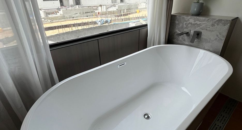 For sale 2 bedrooms condo in Thalang, Phuket