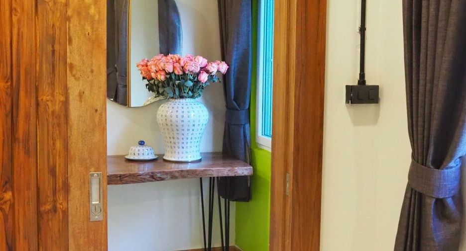 For rent 2 bedrooms villa in Mueang Phuket, Phuket
