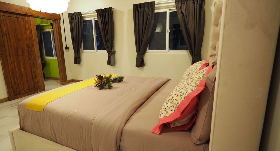For rent 2 bedrooms villa in Mueang Phuket, Phuket