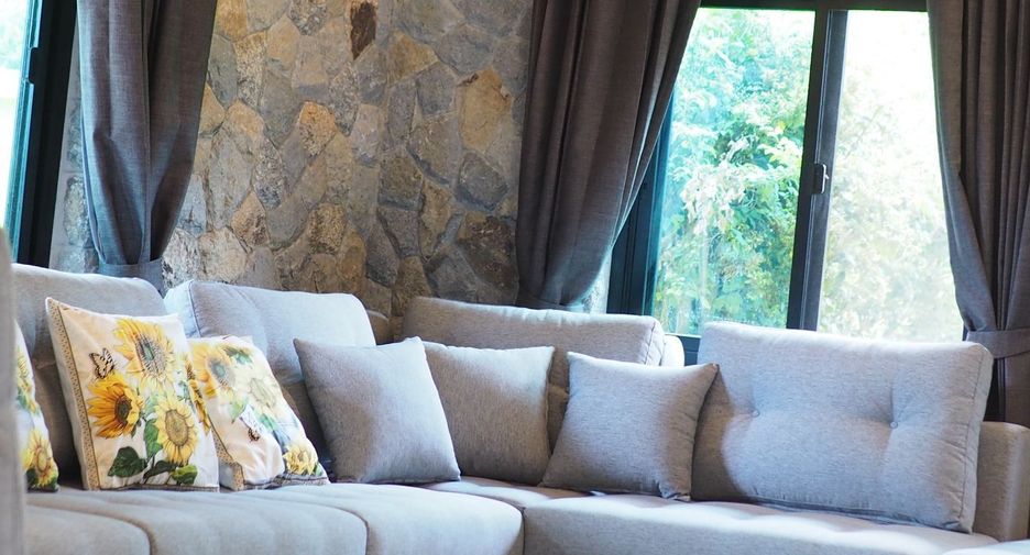 For rent 2 bedrooms villa in Mueang Phuket, Phuket