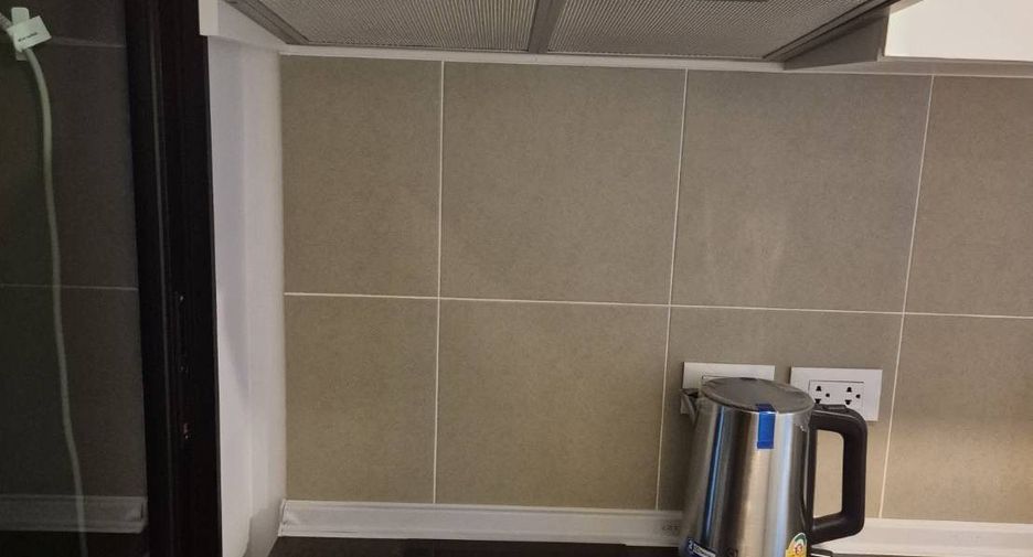 For rent 1 bed condo in Mueang Samut Prakan, Samut Prakan