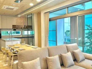 Haus zur Miete mit 3 Zimmer in Saphan Sung, Bangkok