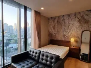 Wohnung zur Miete mit Studio in Watthana, Bangkok