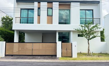 For rent 4 ベッドルーム house in Mueang Phuket, Phuket