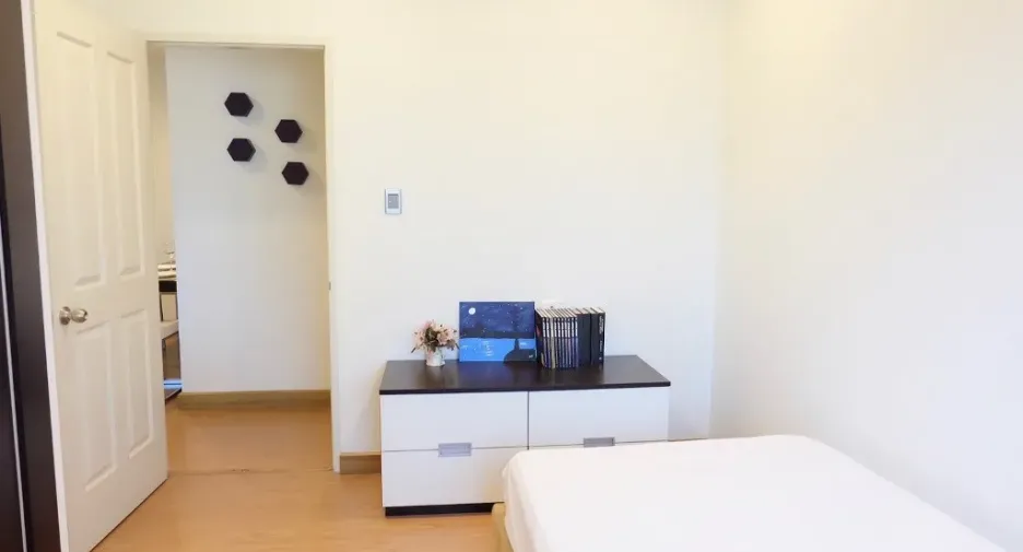 For sale 2 bedrooms condo in Chatuchak, Bangkok