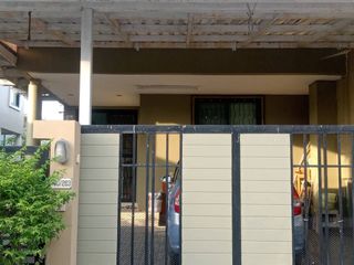 For sale 3 bedrooms house in Lat Krabang, Bangkok