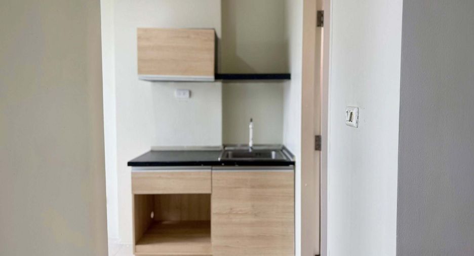 For sale 1 bed condo in Khan Na Yao, Bangkok