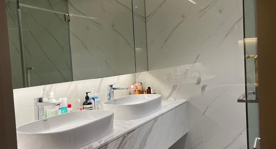 For sale 1 bed condo in Watthana, Bangkok