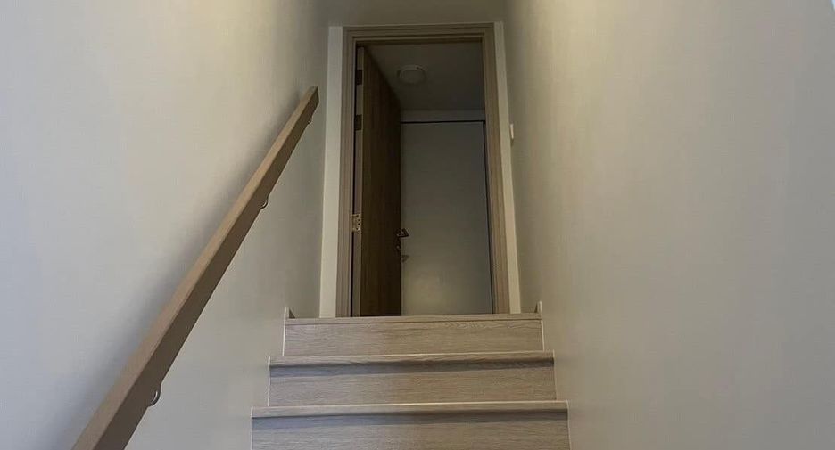 For sale 1 bed condo in Watthana, Bangkok