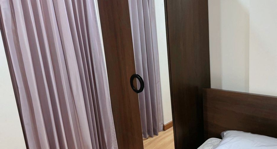 For rent 1 bed condo in Bang Rak, Bangkok